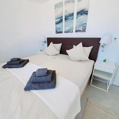 Апартаменты Luxus Penthouse Im Turm