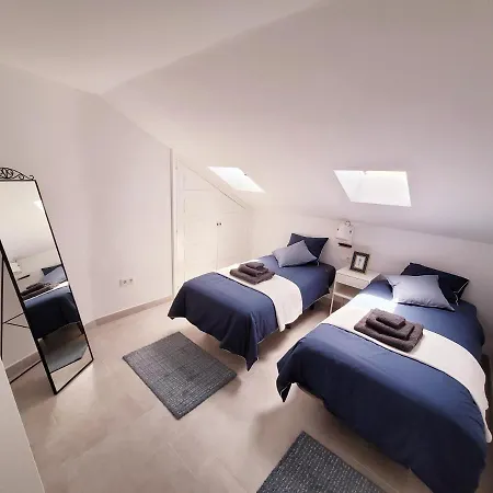 Luxus Penthouse Im Turm Апартаменты Плая-де-лас-Америкас